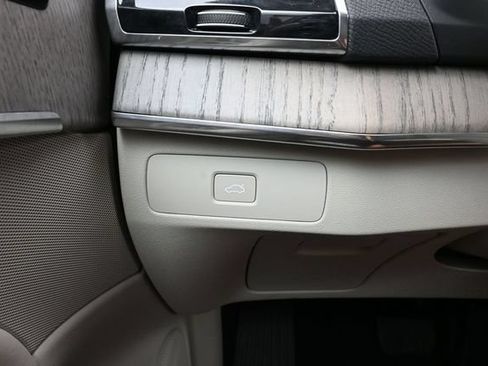 Used 2023 Volvo XC90 B6 Plus w/ Protection Package AWD/4WD image 27