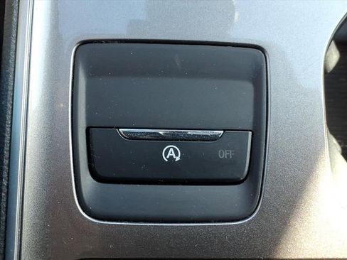 Used 2023 Ford Edge SEL w/ Convenience Package image 19