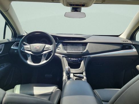 Used 2019 Cadillac XT5 Luxury FWD image 10