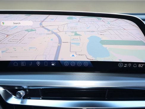 New 2026 Cadillac Lyriq Sport image 27