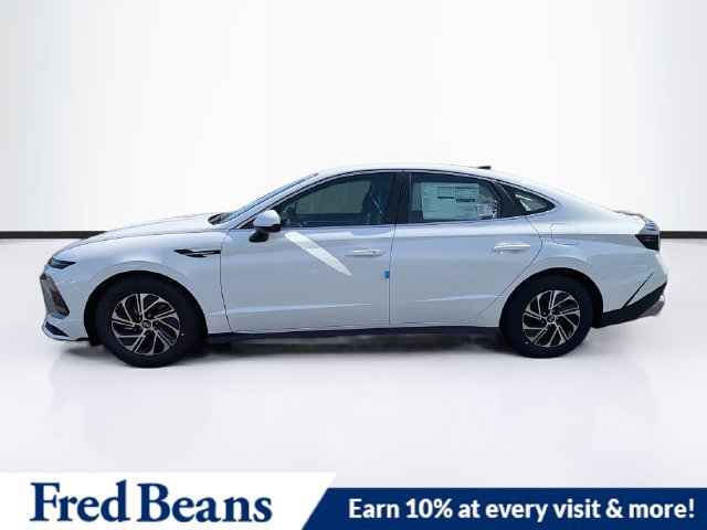 New 2026 Hyundai Sonata Blue FWD image 5