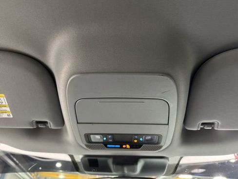 Used 2022 Ford F150 XLT w/ Trailer Tow Package image 11