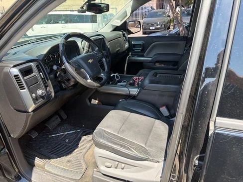 Used 2018 Chevrolet Silverado 1500 LT w/ Texas Edition RWD image 5
