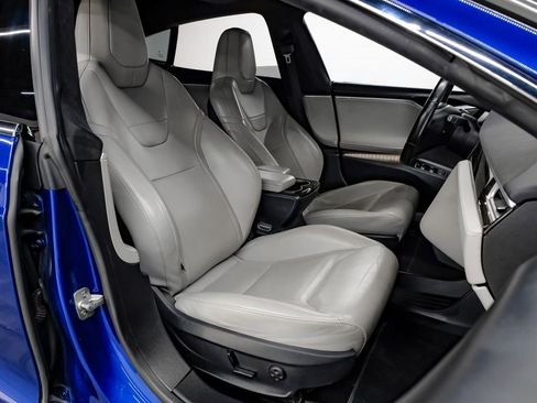 Used 2016 Tesla Model S 70 image 39