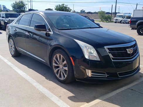 Used 2016 Cadillac XTS Luxury w/ Driver Awareness Package FWD image 5