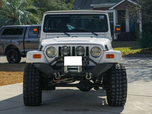 Used 2002 Jeep Wrangler Sahara image 13