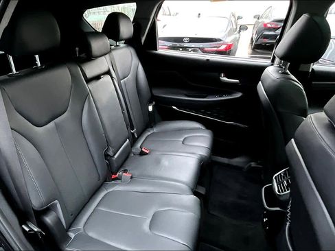 Used 2020 Hyundai Santa Fe Limited image 19