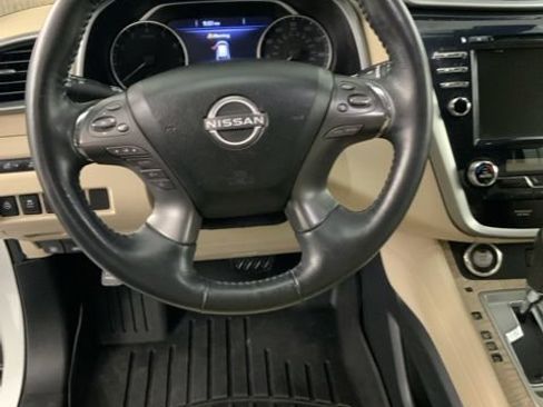 Used 2023 Nissan Murano SL w/ SL Moonroof Package FWD image 17