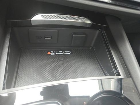 New 2025 Buick Envision Sport Touring image 20