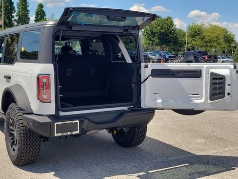 New 2026 Ford Bronco Badlands AWD/4WD image 10