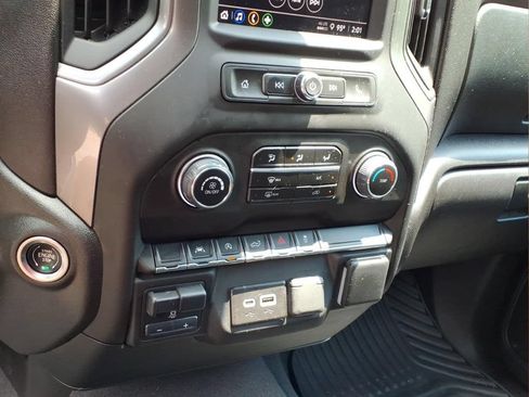 Certified 2024 Chevrolet Silverado 1500 Custom AWD/4WD image 6