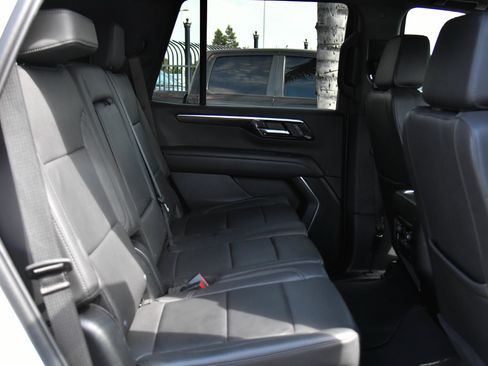 Used 2025 Chevrolet Tahoe LT AWD/4WD image 58