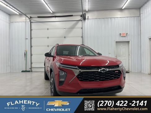 New 2026 Chevrolet Trax RS w/ Driver Confidence Package image 1