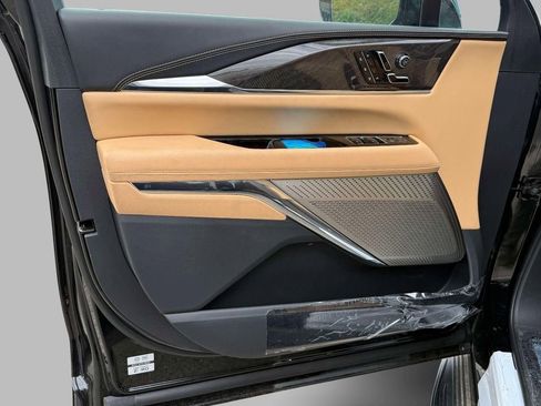 New 2025 Cadillac Escalade IQ Luxury 2 image 14
