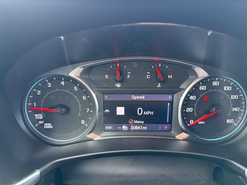 Used 2022 Chevrolet Equinox LT FWD image 18