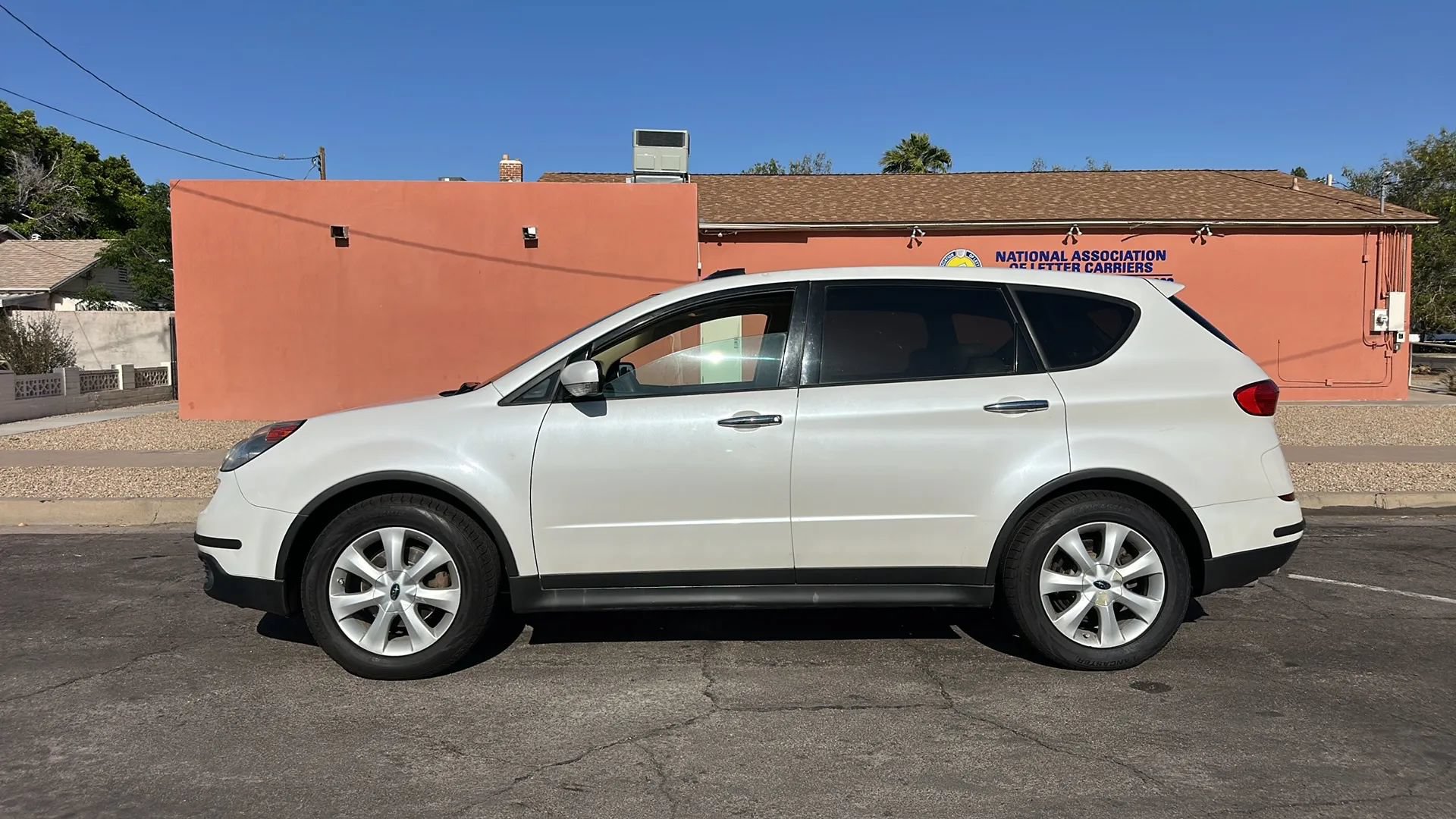 Used 2006 Subaru Tribeca Limited AWD/4WD image 3