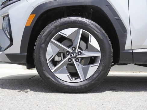 Used 2025 Hyundai Tucson SEL AWD/4WD image 32
