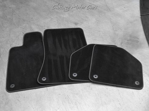 Used 2022 Aston Martin DBX image 60