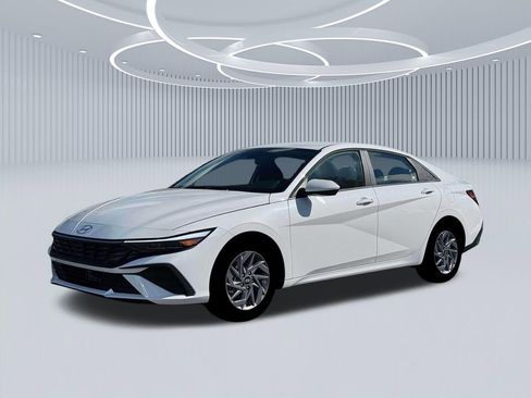 New 2026 Hyundai Elantra Blue image 2
