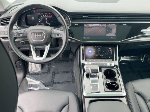Used 2024 Audi Q7 3.0T Premium Plus image 28