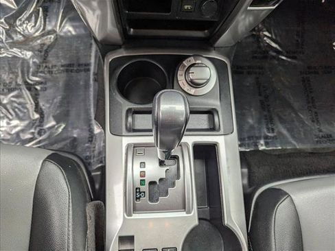 Used 2021 Toyota 4Runner SR5 Premium image 12