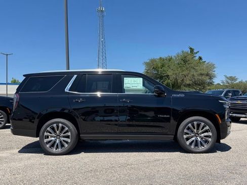 New 2026 Chevrolet Tahoe High Country AWD/4WD image 7