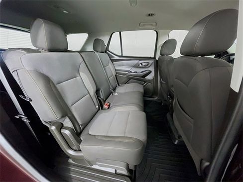 Certified 2021 Chevrolet Traverse LT w/ LPO, Blackout Package image 30