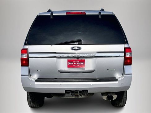 Used 2015 Ford Expedition XLT w/ Equipment Group 202A image 6