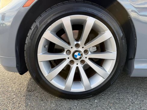 Used 2011 BMW 328i xDrive Sedan AWD/4WD image 23