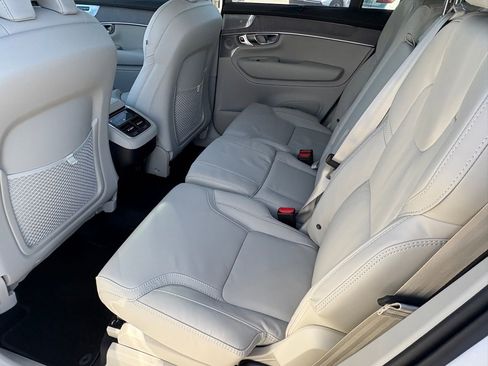 New 2026 Volvo XC90 B6 Ultra w/ Lounge Package AWD/4WD image 20
