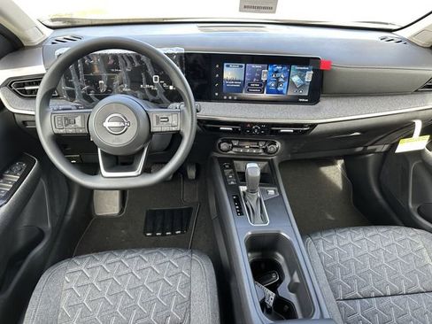 New 2026 Nissan Kicks SV FWD image 18