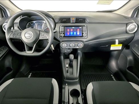 New 2025 Nissan Versa S w/ Trunk Package FWD image 2