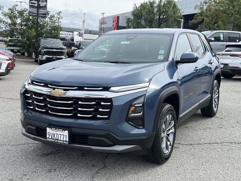 Used 2026 Chevrolet Equinox LT image 1