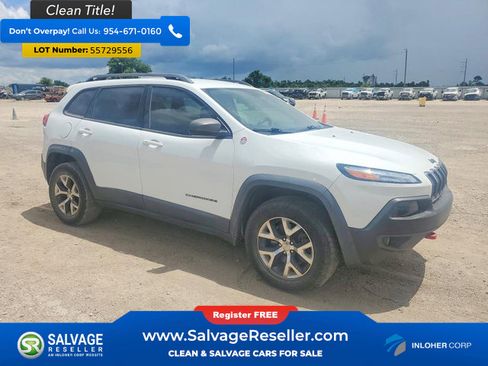 Used 2014 Jeep Cherokee Trailhawk w/ Comfort/Convenience Group AWD/4WD image 5