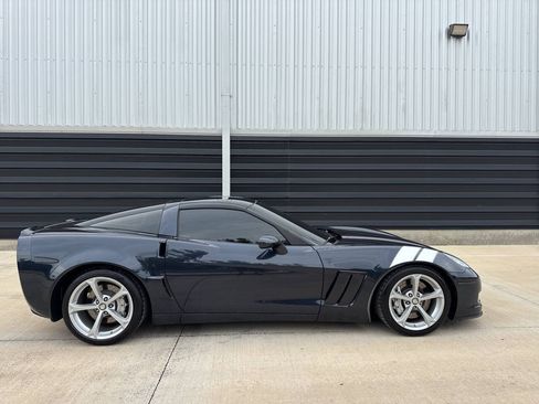 Used 2013 Chevrolet Corvette Grand Sport w/ 4LT Preferred Equipment Group RWD image 39