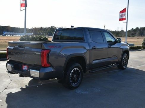 Used 2022 Toyota Tundra SR5 image 5