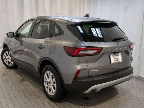 Used 2025 Ford Escape Active image 4