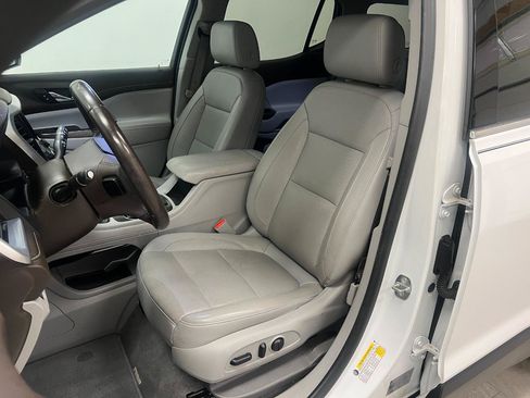 Used 2020 GMC Acadia SLT w/ Trailering Package AWD/4WD image 27