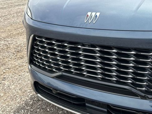 New 2026 Buick Enclave Avenir w/ Super Cruise Package FWD image 32