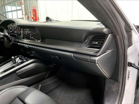 New 2026 Porsche 911 Carrera 4S image 26