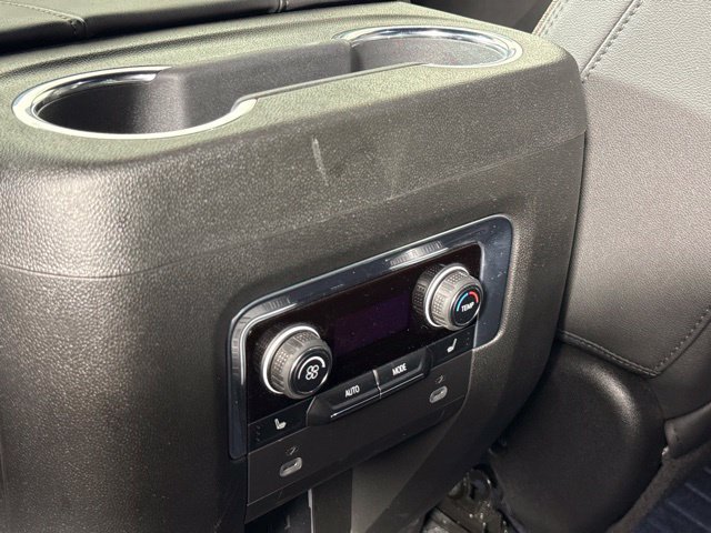 Used 2023 Chevrolet Tahoe High Country AWD/4WD image 32