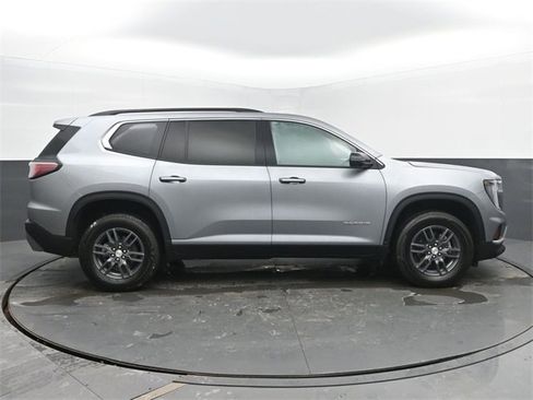 Certified 2025 GMC Acadia Elevation image 6
