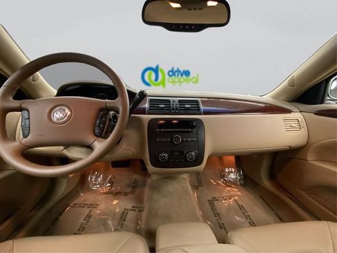 Used 2006 Buick Lucerne CXL w/ Driver Confidence Package FWD image 27