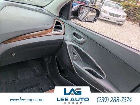 Used 2013 Hyundai Santa Fe Sport 2.0T w/ Technology Pkg FWD image 13
