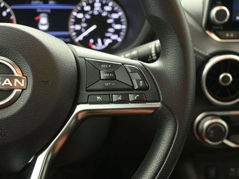 Used 2024 Nissan Sentra SV FWD image 22