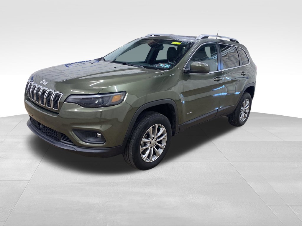 Used 2021 Jeep Cherokee Latitude Lux w/ Sun & Sound Group AWD/4WD image 3