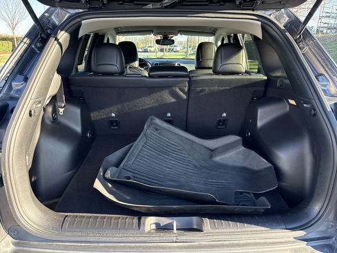 Certified 2021 Jeep Cherokee Latitude Plus image 33