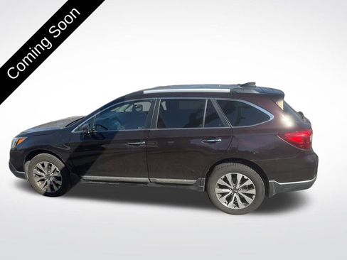 Used 2017 Subaru Outback 3.6R Touring image 40