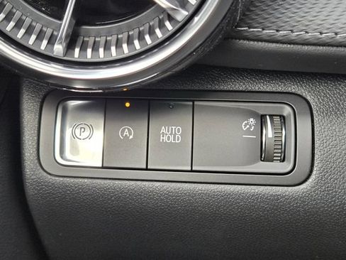 New 2026 Chevrolet Equinox LT FWD image 17