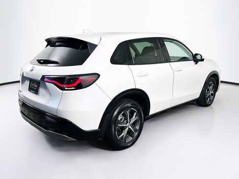 Used 2025 Honda HR-V EX-L image 9